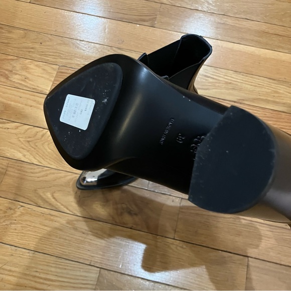 Alexander McQueen - Punk Calfskin Chelsea Boots - Bought from Neiman Marcus site - Picture 8 of 9